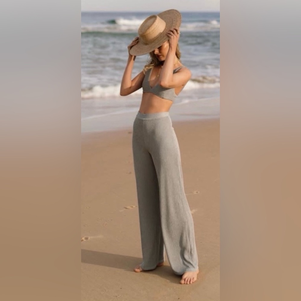 1.  Rumer Cassidy Bralette